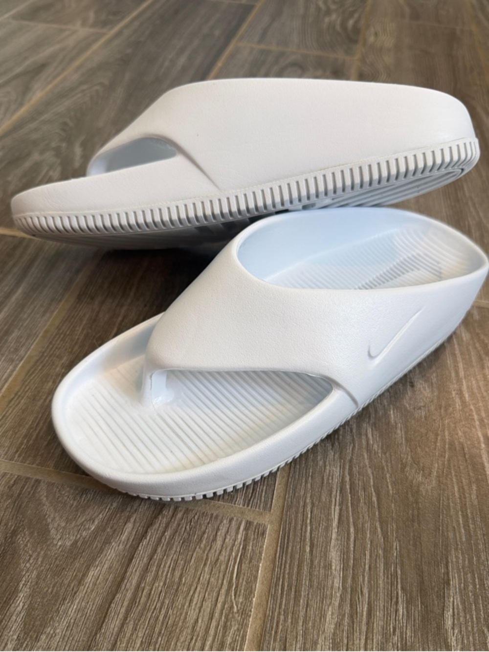 Nike Women’s 8/men 7 White waterproof Slide Sandals shower pool shoes flip flops